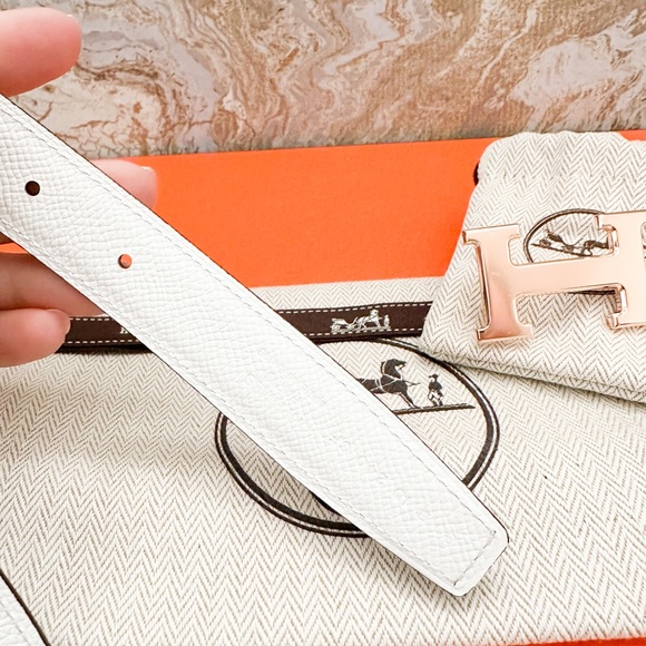 New! Hermes Swift Epsom 24mm Rose Gold H Reversible Leather Belt main image 4